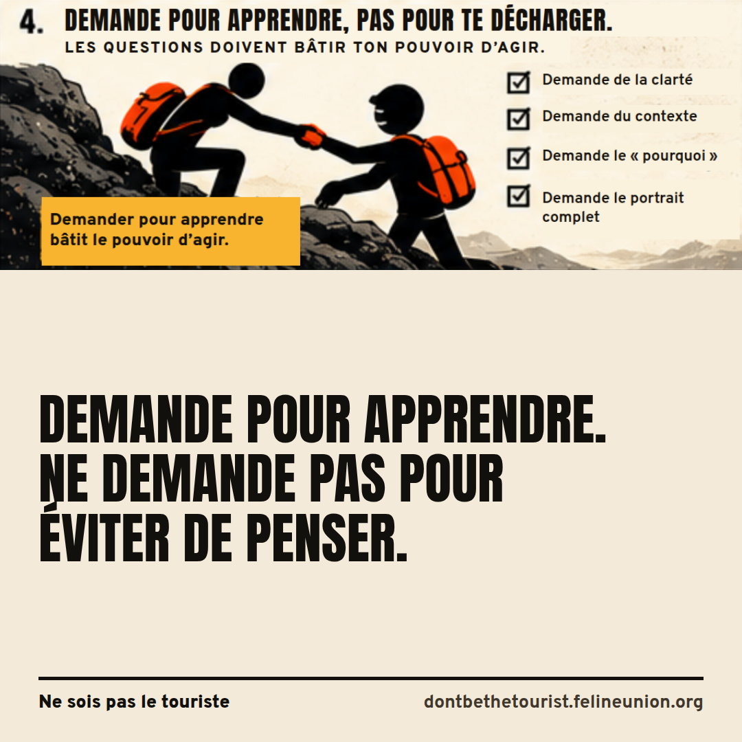 Une randonneuse tire une autre vers le haut d’une pente. Demander pour apprendre bâtit le pouvoir d’agir.